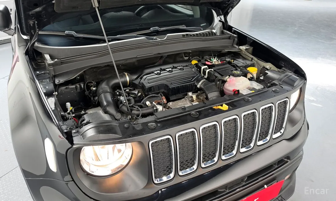 صورة 6 - Jeep Renegade