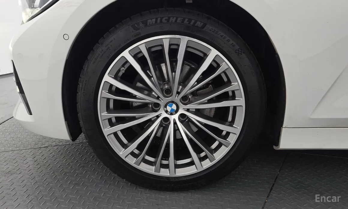 2019 BMW 3 Series