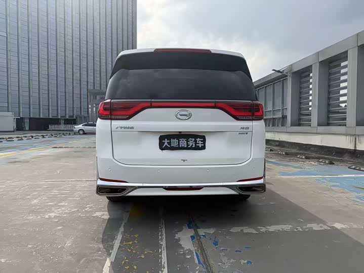 GAC Trumpchi M8 2021 2021款 领秀系列 390T 至尊版