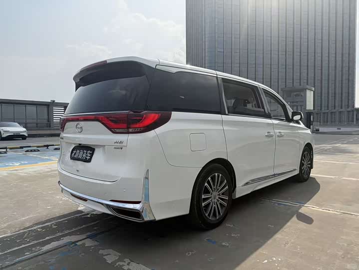 GAC Trumpchi M8 2021 2021款 领秀系列 390T 至尊版