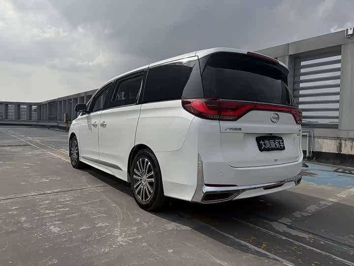 GAC Trumpchi M8 2021 2021款 领秀系列 390T 至尊版