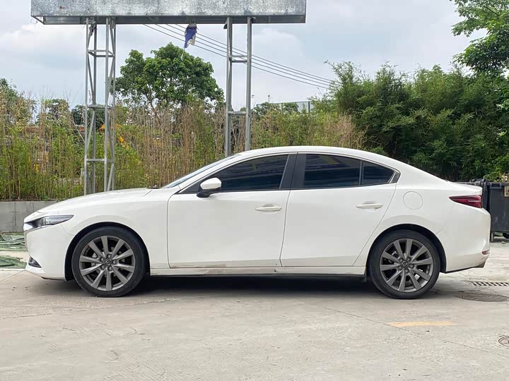 Mazda 3 (Axela) 2023 2023款 2.0L 自动质臻版