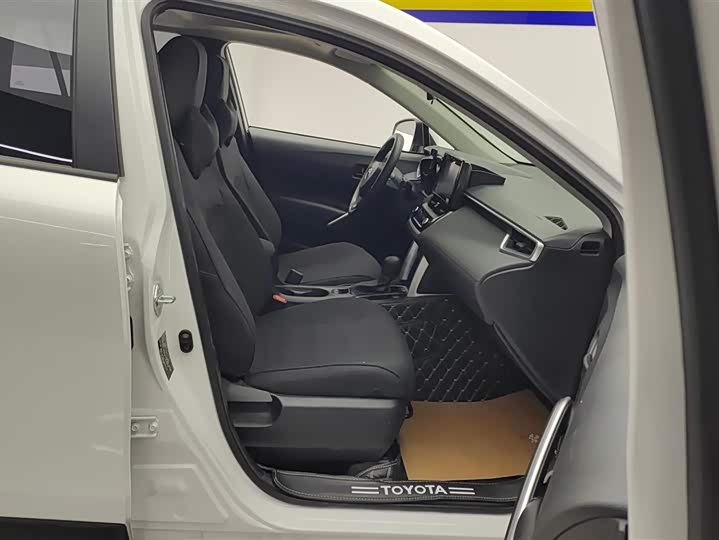 Toyota Corolla Cross 2022 2022款 2.0L 精英版