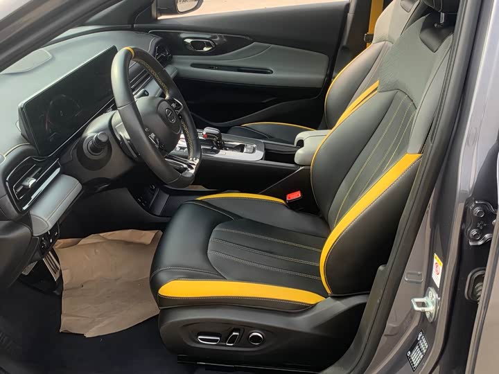 Zdjęcie 5 - GAC Trumpchi Empow R