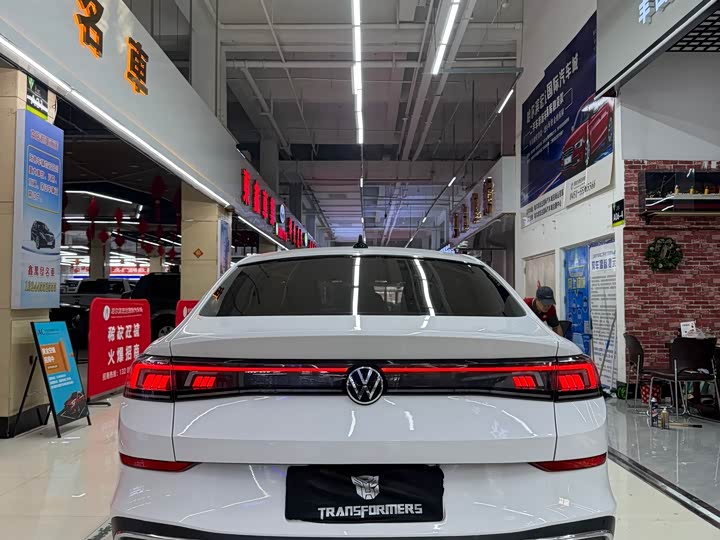 Volkswagen Lamando L 2022 2022款 凌渡L 280TSI DSG酷辣版