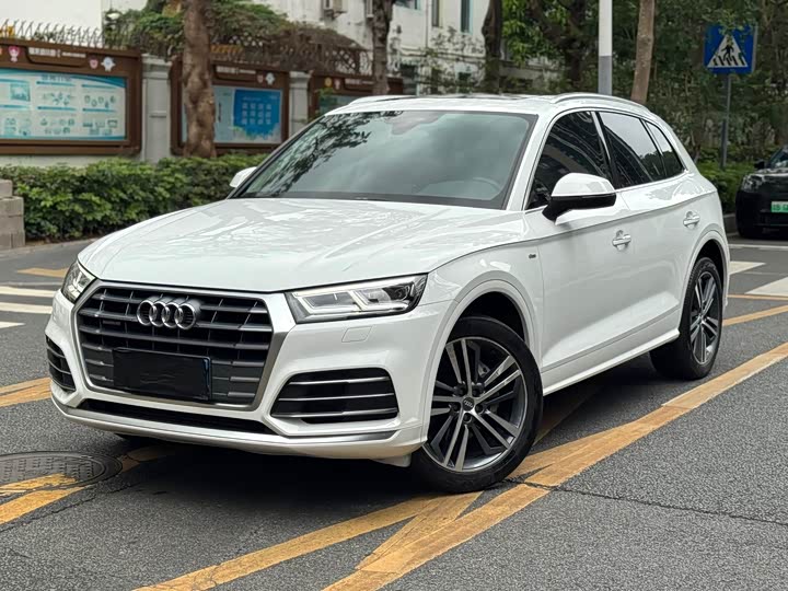 Audi Q5L 2020 2020款 改款 40 TFSI 荣享时尚型