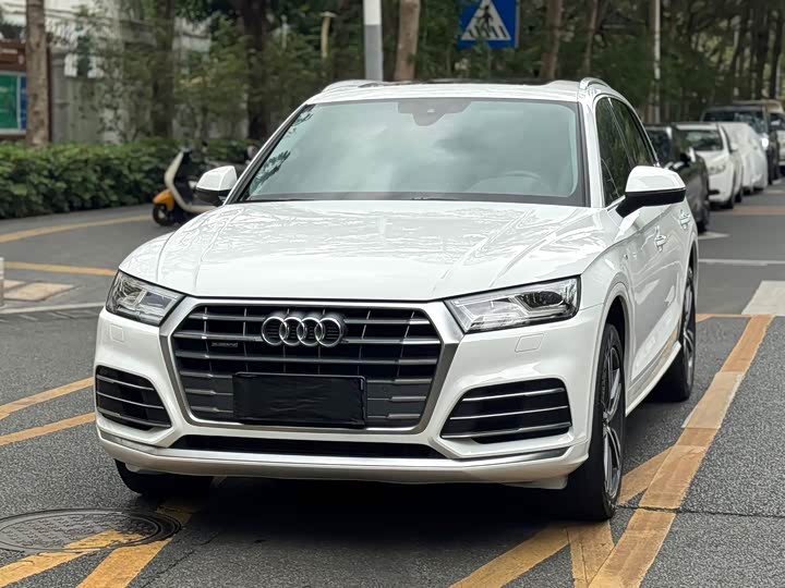 Audi Q5L 2020 2020款 改款 40 TFSI 荣享时尚型