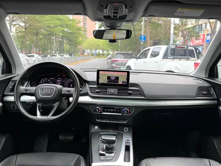 Audi Q5L 2020 2020款 改款 40 TFSI 荣享时尚型