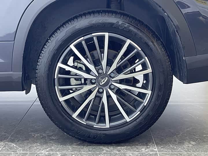 Chery Tiggo 8 2025 2025款 卓越版 230TCI 自动豪华版 7座