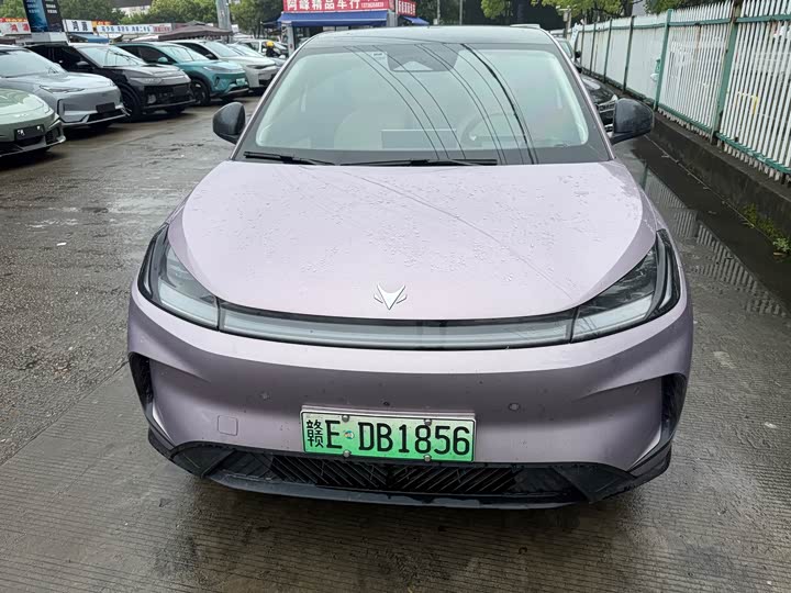 2025 BAIC Arcfox T1