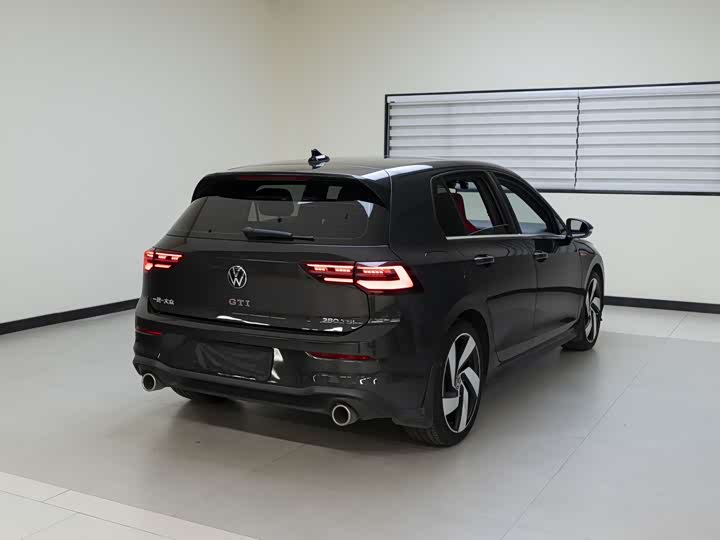 Volkswagen Golf GTI 2023 2023款 380TSI DSG GTI