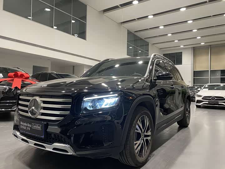Фото 1 - Mercedes-Benz GLB-Class