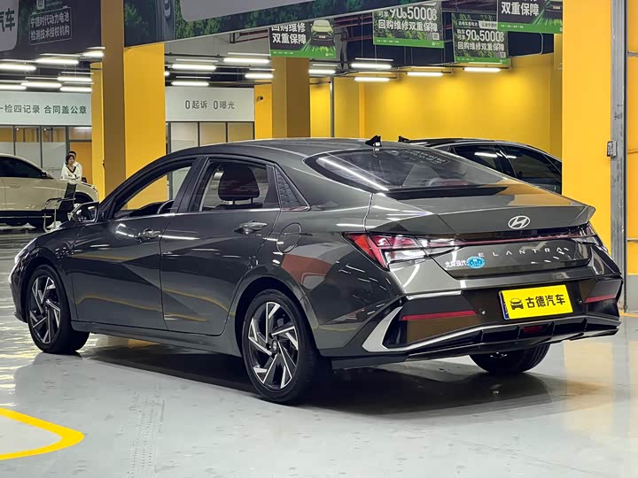 Hyundai Elantra N line 2023 2023款 1.5L CVT LUX尊贵版