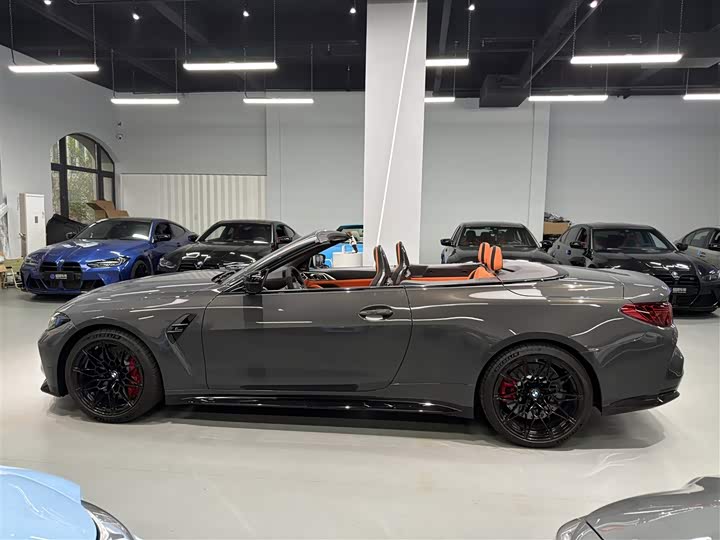 BMW M4 2024 2024款 M4敞篷轿跑车 M xDrive 雷霆版