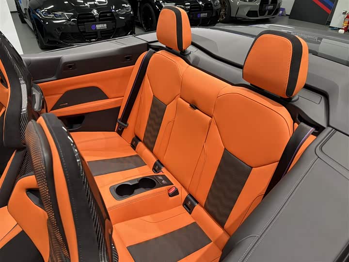 BMW M4 2024 2024款 M4敞篷轿跑车 M xDrive 雷霆版