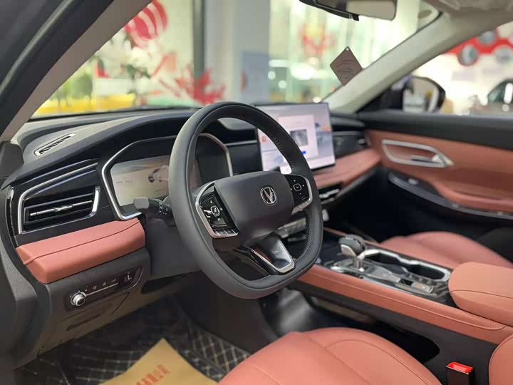 Changan CS75 2026 2026款 PRO 1.5T DCT 尊享型 7座