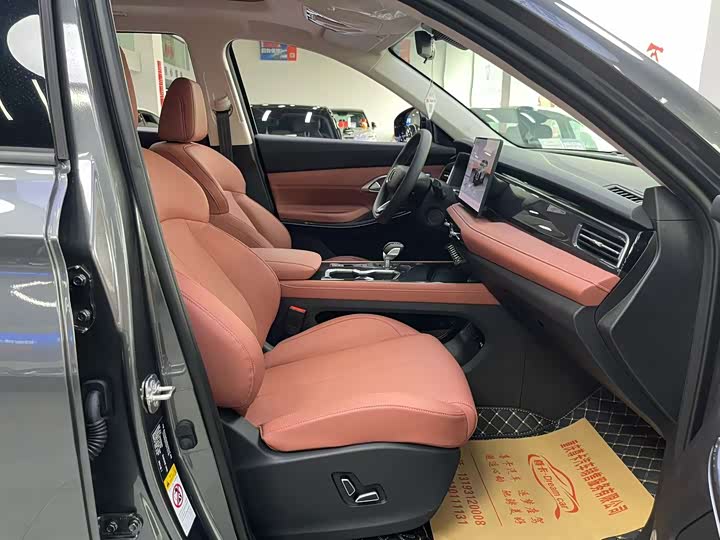 Changan CS75 2026 2026款 PRO 1.5T DCT 尊享型 7座