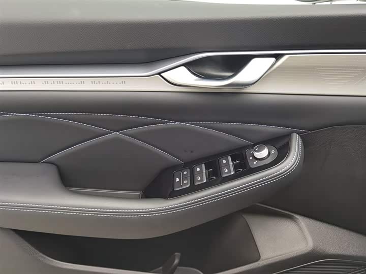 Geely Preface 2026 2026款 东方曜 1.5TD 扶摇版