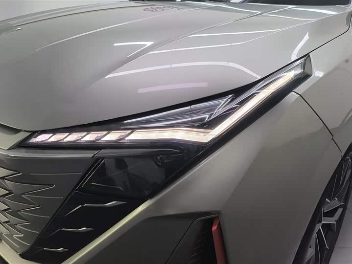 Фото 5 - Changan Oshan Z6