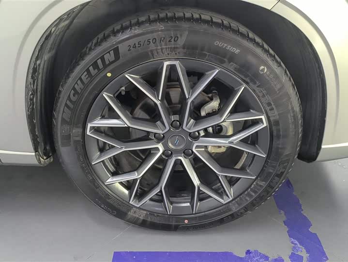 Фото 6 - Changan Oshan Z6
