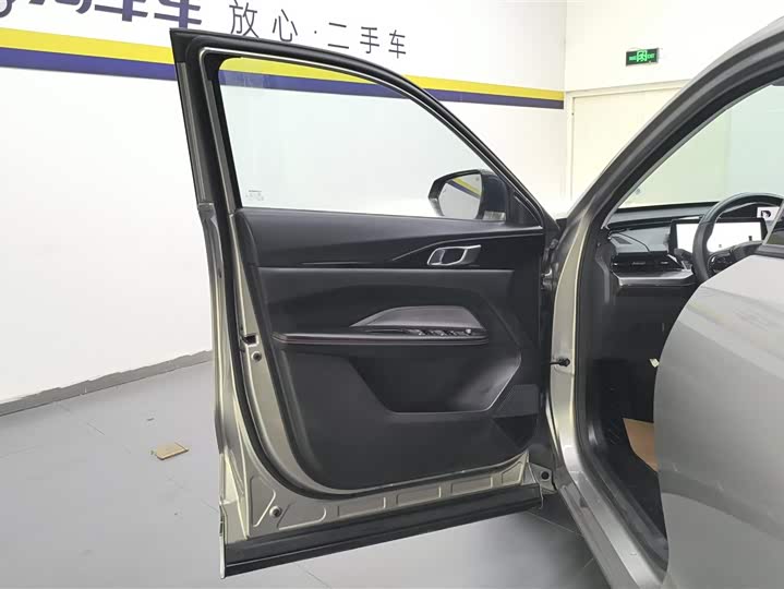 Фото 7 - Changan Oshan Z6