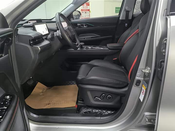 Фото 9 - Changan Oshan Z6