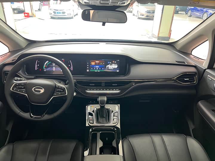 GAC Trumpchi M6 2025 2025款 MAX 270T WDCT 豪华版