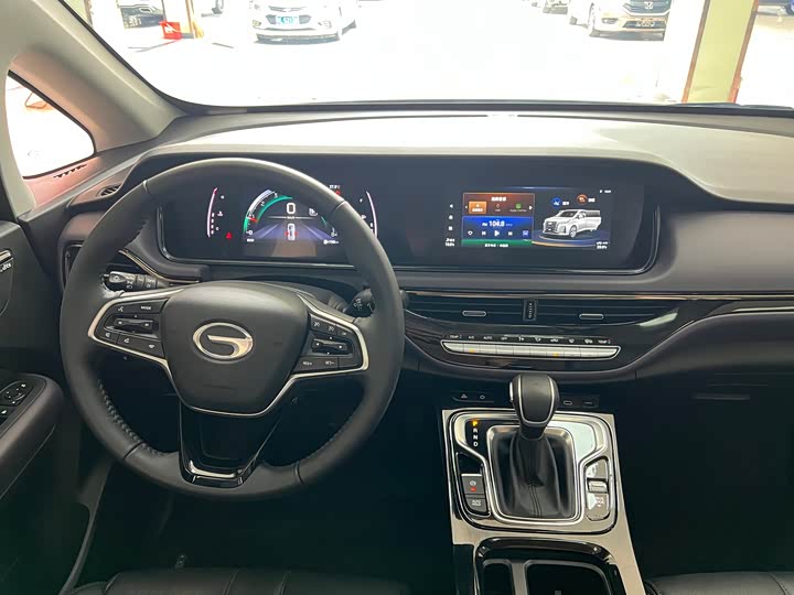 GAC Trumpchi M6 2025 2025款 MAX 270T WDCT 豪华版