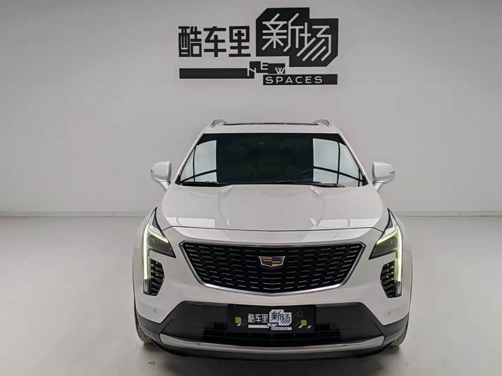 Фото 2 - Cadillac XT4