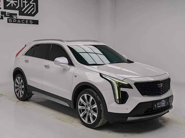 Фото 3 - Cadillac XT4