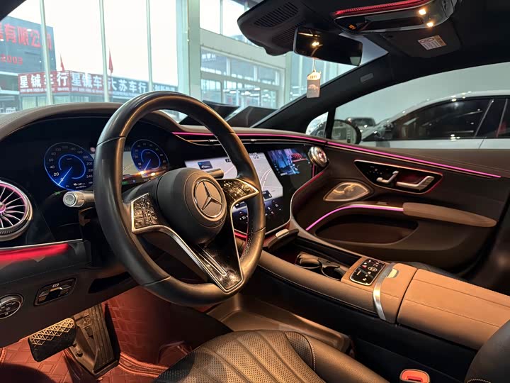 Photo 6 - Mercedes-Benz EQS