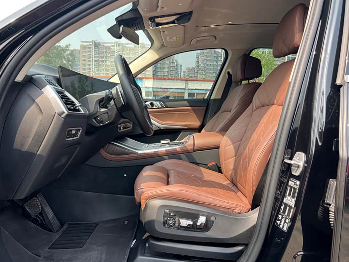 BMW X7 2023 2023款 xDrive40i 领先型豪华套装