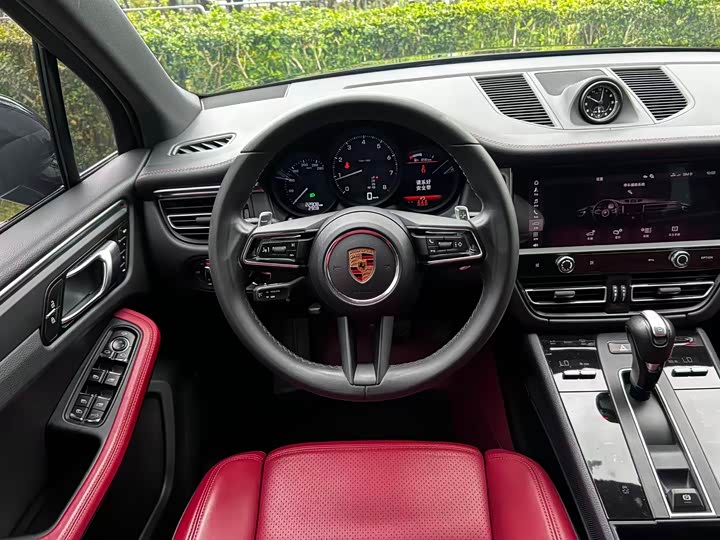 Фото 9 - Porsche Macan