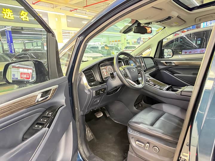 Фото 5 - GAC Trumpchi M8