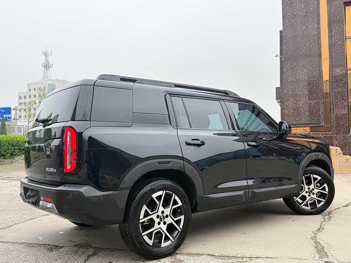 BAIC Beijing BJ30 2026 2026款 旅行家 1.5T 混动标准版