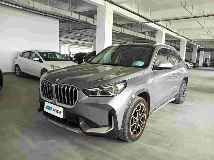 Zdjęcie 1 - BMW X1