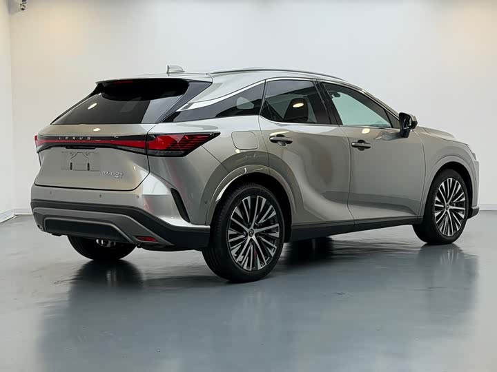2023 Lexus RX Hybrid