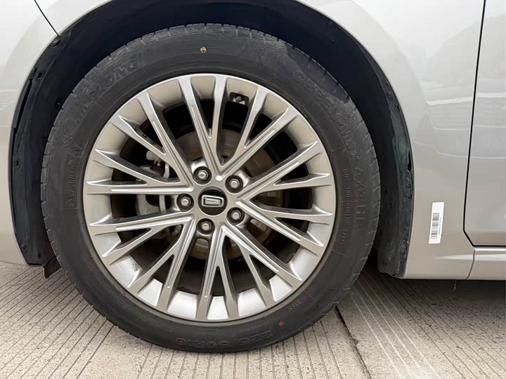 Bestune B70 2023 2023款 第三代 1.5T 自动乐享型70周年纪念版