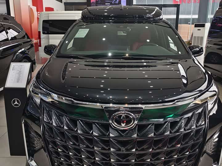 Toyota Granvia 2026 2026款 2.5L混动 尊贵PLUS四驱版