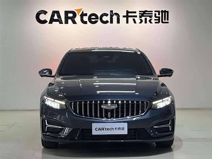 Фото 3 - Geely Preface