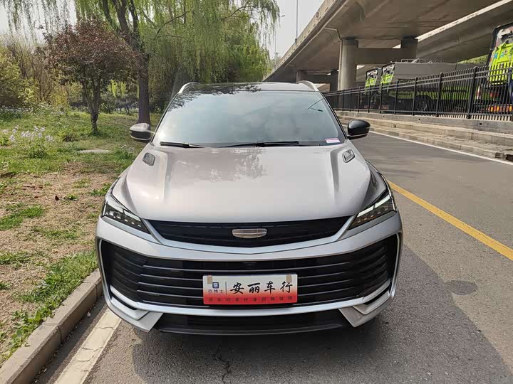 Geely Coolray 2025 2025款 缤越L 1.5TD DCT 星钻