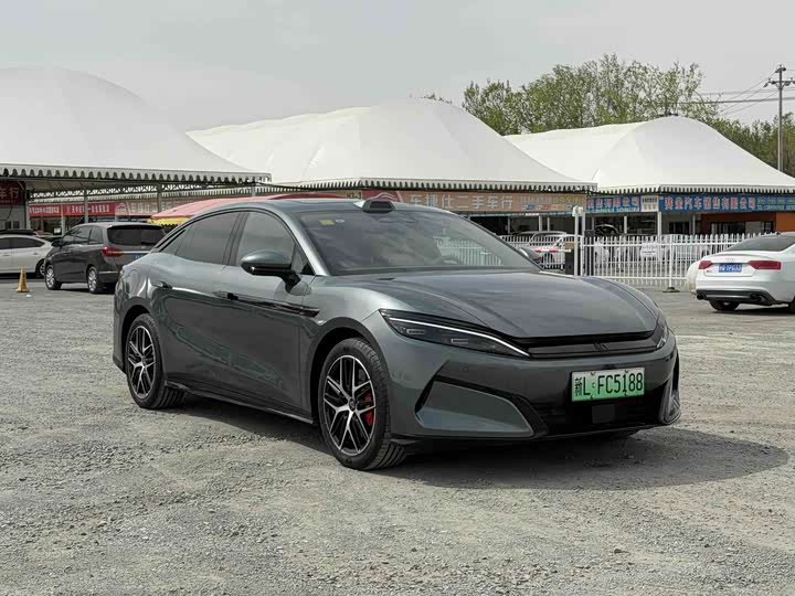 Фото 3 - BYD Han L