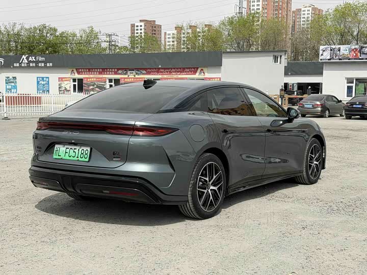Фото 9 - BYD Han L