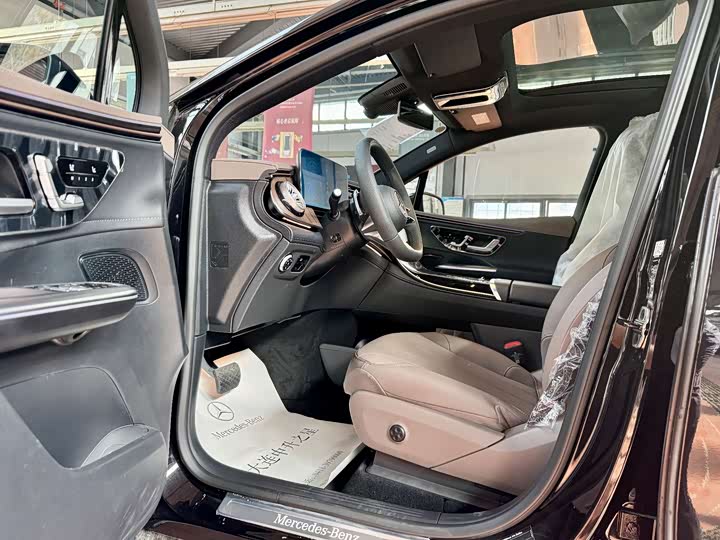 Mercedes-Benz EQE SUV 2024 2024款 500 4MATIC 先锋版