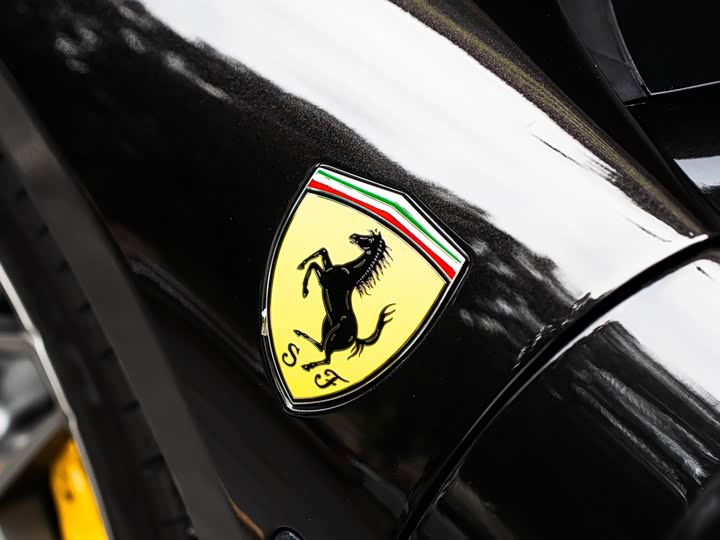 2020 Ferrari F8