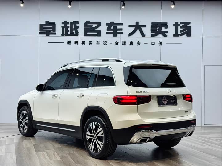 Фото 7 - Mercedes-Benz GLB-Class