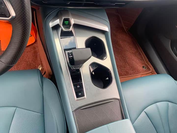 MG Motor 7 2025 2025款 2.0T Trophy+ 超级智驾版