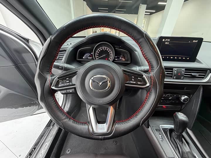 Mazda CX-4 2021 2021款 2.0L 自动两驱蓝天品位版