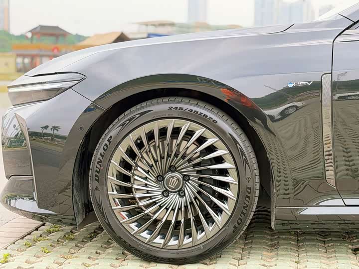 Toyota Crown Sedan 2024 2024款 2.5L 至尊版