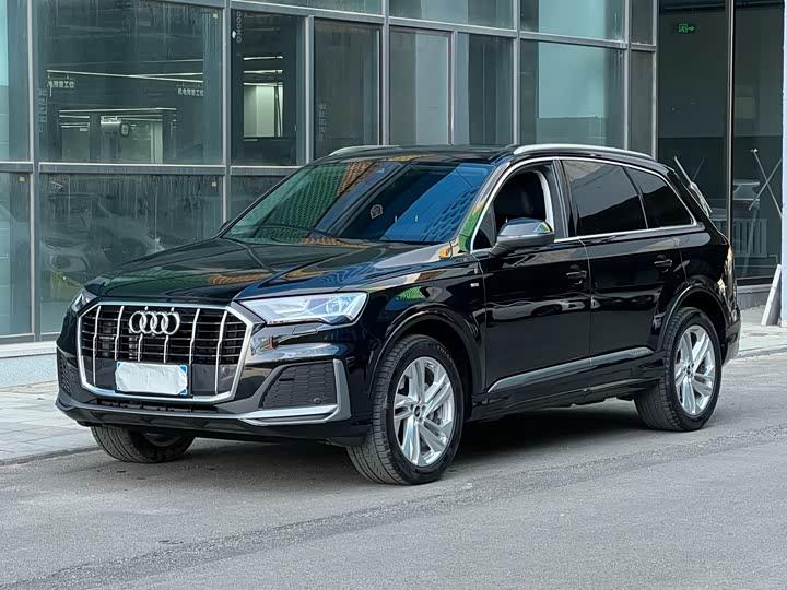 Zdjęcie 1 - Audi Q7